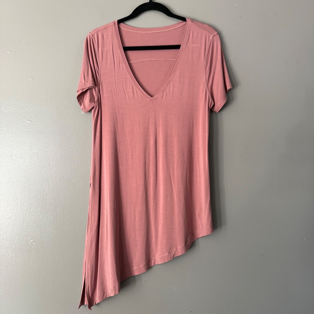 Lululemon To The Point V-neck Shirt in Mauve Pink NO SIZE TAG